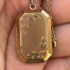 Vintage Gold Filled Floral Locket Necklace Engraved Photo Pendant